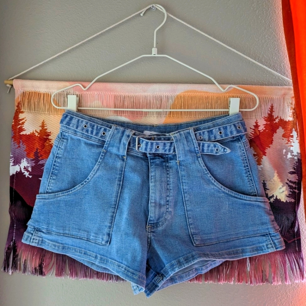f21 belted y2k denim shorts NWT